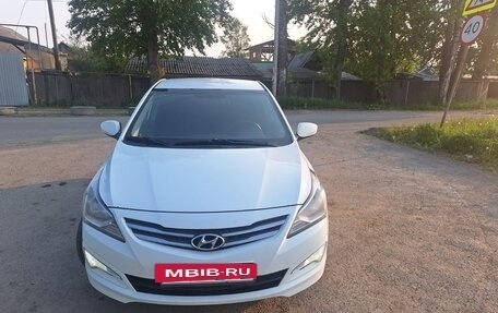 Hyundai Solaris II рестайлинг, 2015 год, 845 000 рублей, 12 фотография