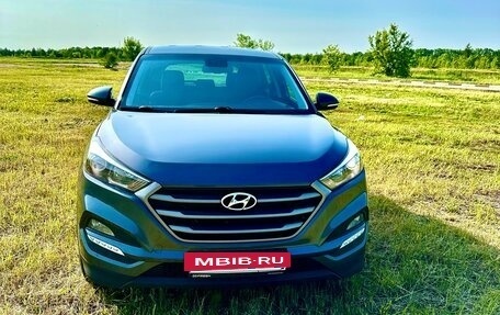 Hyundai Tucson III, 2017 год, 2 045 000 рублей, 2 фотография