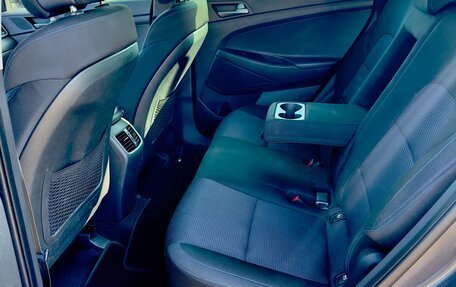 Hyundai Tucson III, 2017 год, 2 045 000 рублей, 12 фотография