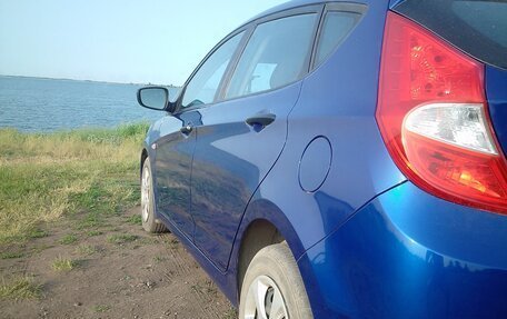 Hyundai Solaris II рестайлинг, 2013 год, 930 000 рублей, 7 фотография