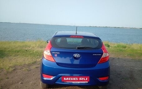 Hyundai Solaris II рестайлинг, 2013 год, 930 000 рублей, 10 фотография