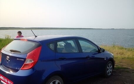 Hyundai Solaris II рестайлинг, 2013 год, 930 000 рублей, 13 фотография