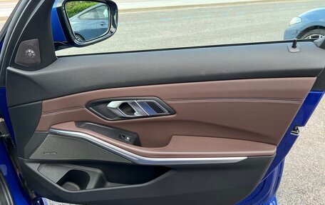 BMW 3 серия, 2019 год, 4 195 000 рублей, 18 фотография