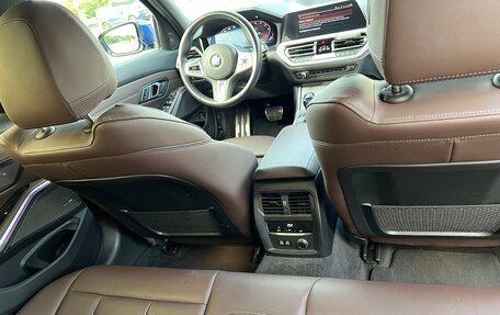 BMW 3 серия, 2019 год, 4 195 000 рублей, 20 фотография