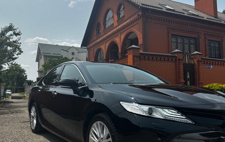 Toyota Camry, 2019 год, 3 590 000 рублей, 1 фотография