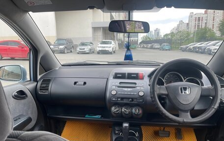 Honda Fit III, 2002 год, 329 000 рублей, 5 фотография
