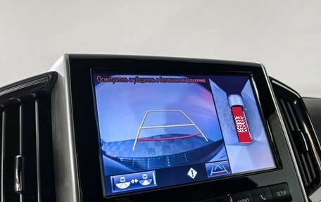 Toyota Land Cruiser 200, 2018 год, 7 800 000 рублей, 25 фотография