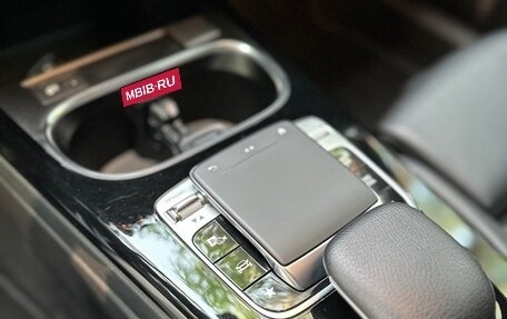 Mercedes-Benz A-Класс, 2019 год, 2 700 000 рублей, 17 фотография