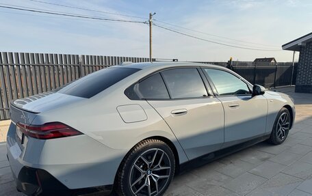 BMW 5 серия, 2023 год, 6 750 000 рублей, 5 фотография
