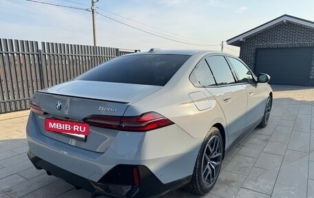 BMW 5 серия, 2023 год, 6 750 000 рублей, 6 фотография