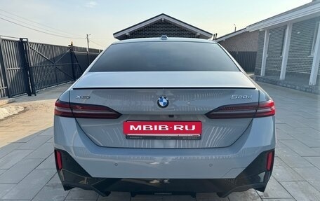 BMW 5 серия, 2023 год, 6 750 000 рублей, 7 фотография