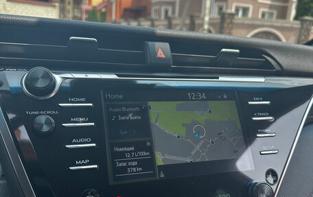 Toyota Camry, 2019 год, 3 590 000 рублей, 18 фотография