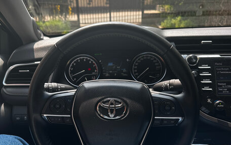 Toyota Camry, 2019 год, 3 590 000 рублей, 21 фотография