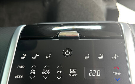 Toyota Camry, 2019 год, 3 590 000 рублей, 23 фотография