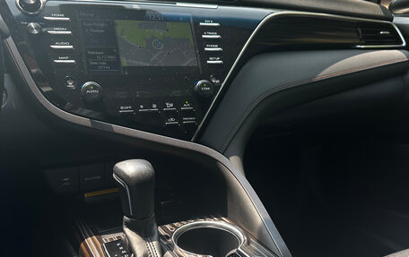 Toyota Camry, 2019 год, 3 590 000 рублей, 26 фотография