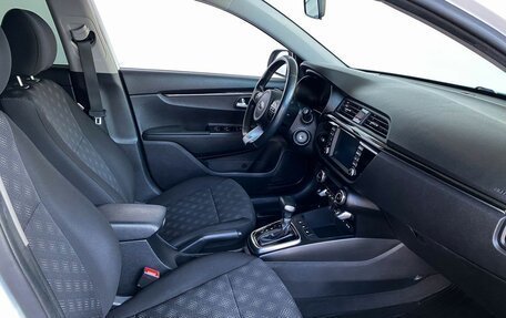 KIA Rio IV, 2018 год, 1 550 000 рублей, 15 фотография