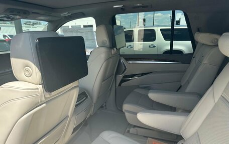 Cadillac Escalade V, 2025 год, 23 000 000 рублей, 8 фотография