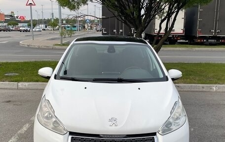 Peugeot 208 II, 2013 год, 650 000 рублей, 3 фотография
