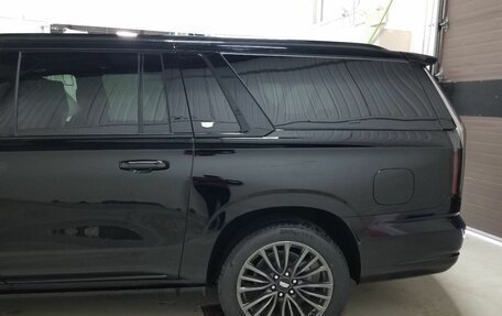 Cadillac Escalade V, 2025 год, 23 000 000 рублей, 8 фотография