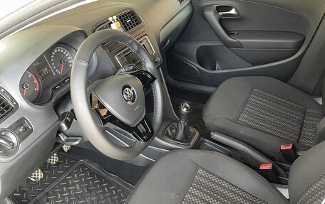 Volkswagen Polo VI (EU Market), 2016 год, 780 000 рублей, 10 фотография