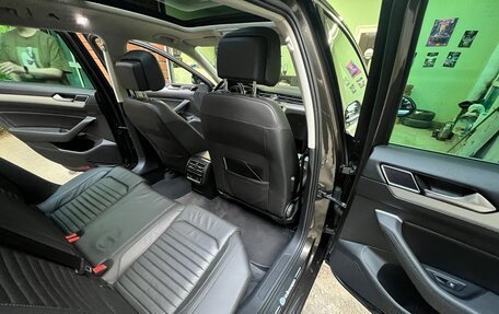 Volkswagen Passat B8 рестайлинг, 2018 год, 2 150 000 рублей, 14 фотография
