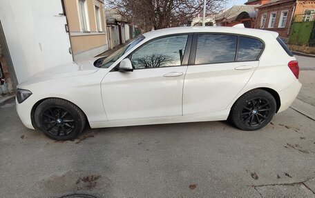 BMW 1 серия, 2011 год, 1 230 000 рублей, 2 фотография