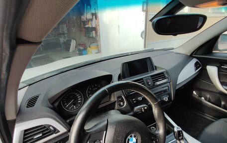 BMW 1 серия, 2011 год, 1 230 000 рублей, 5 фотография