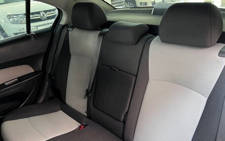 Chevrolet Cruze II, 2011 год, 875 000 рублей, 11 фотография