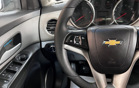 Chevrolet Cruze II, 2011 год, 875 000 рублей, 17 фотография