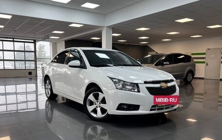 Chevrolet Cruze II, 2011 год, 875 000 рублей, 7 фотография