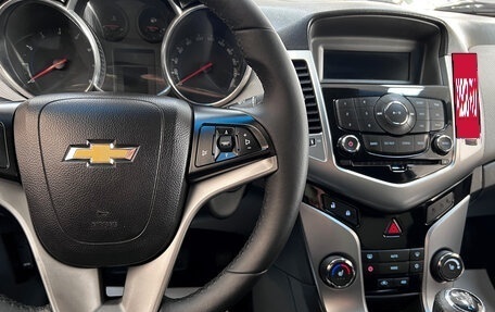Chevrolet Cruze II, 2011 год, 875 000 рублей, 18 фотография