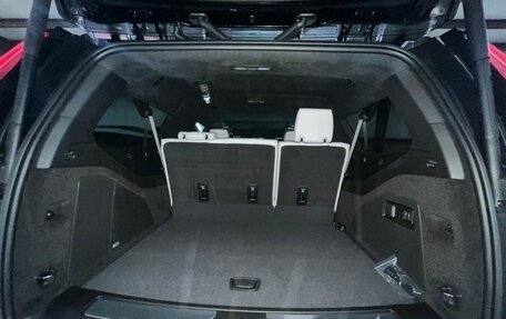 Cadillac Escalade V, 2025 год, 24 640 000 рублей, 13 фотография