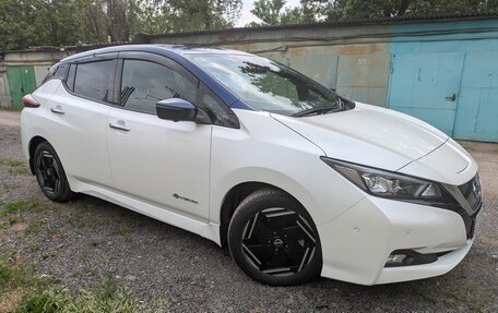 Nissan Leaf II, 2019 год, 1 550 000 рублей, 3 фотография