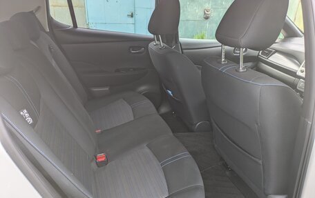Nissan Leaf II, 2019 год, 1 550 000 рублей, 7 фотография