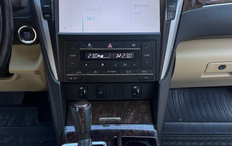 Toyota Camry, 2016 год, 2 000 000 рублей, 8 фотография