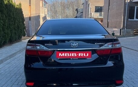 Toyota Camry, 2016 год, 2 000 000 рублей, 3 фотография
