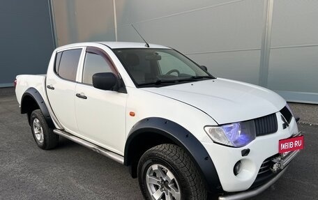 Mitsubishi L200 IV рестайлинг, 2007 год, 800 000 рублей, 4 фотография