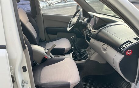 Mitsubishi L200 IV рестайлинг, 2007 год, 800 000 рублей, 10 фотография