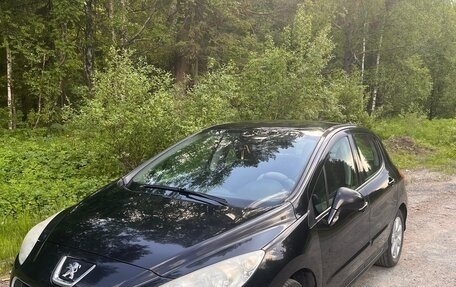 Peugeot 308 II, 2012 год, 800 000 рублей, 2 фотография