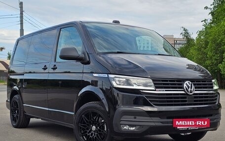 Volkswagen Multivan T6 рестайлинг, 2021 год, 5 500 000 рублей, 3 фотография