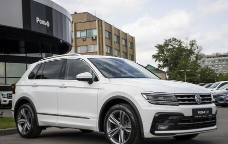Volkswagen Tiguan II, 2020 год, 2 398 000 рублей, 3 фотография