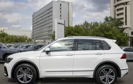 Volkswagen Tiguan II, 2020 год, 2 398 000 рублей, 8 фотография
