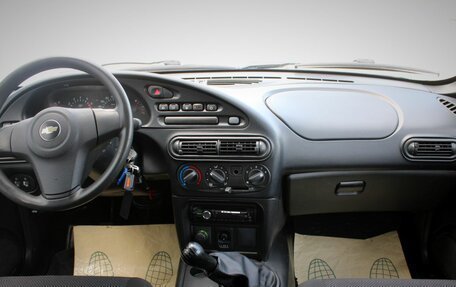 Chevrolet Niva I рестайлинг, 2012 год, 535 000 рублей, 15 фотография