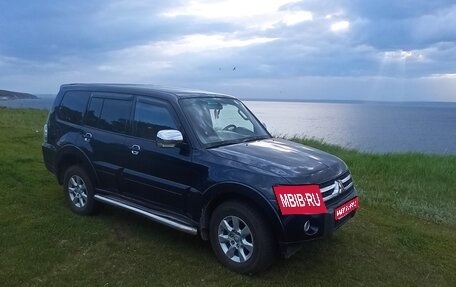 Mitsubishi Pajero IV, 2010 год, 1 650 000 рублей, 1 фотография