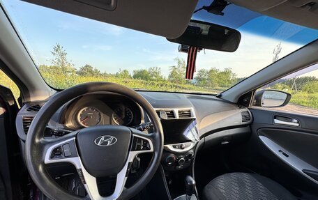 Hyundai Solaris II рестайлинг, 2013 год, 800 000 рублей, 4 фотография
