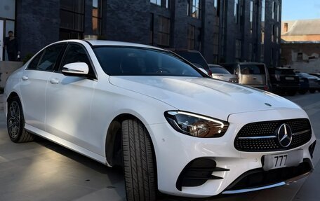 Mercedes-Benz E-Класс, 2020 год, 4 490 000 рублей, 3 фотография