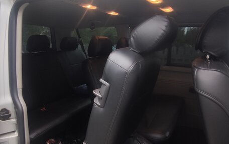 Volkswagen Caravelle T5, 2010 год, 1 600 000 рублей, 8 фотография