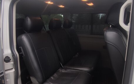 Volkswagen Caravelle T5, 2010 год, 1 600 000 рублей, 9 фотография