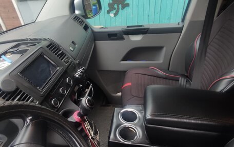 Volkswagen Caravelle T5, 2010 год, 1 600 000 рублей, 16 фотография