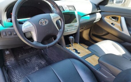 Toyota Camry, 2006 год, 1 250 000 рублей, 21 фотография